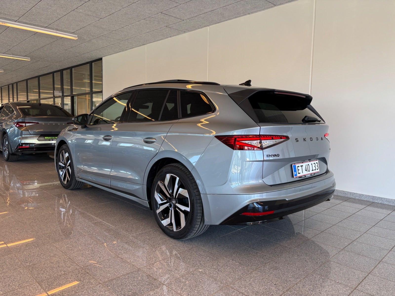 Sølv Skoda Enyaq fra 2025