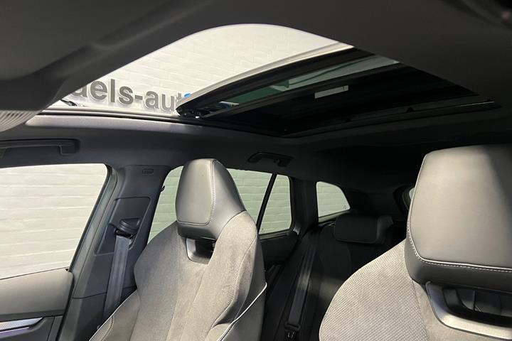 Grå Skoda Enyaq fra 2025