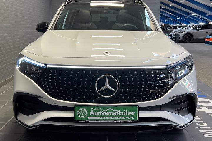 Hvid Mercedes EQB250+ fra 2025