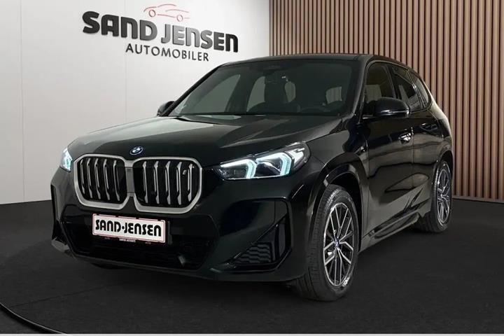 Sort BMW iX1 fra 2023