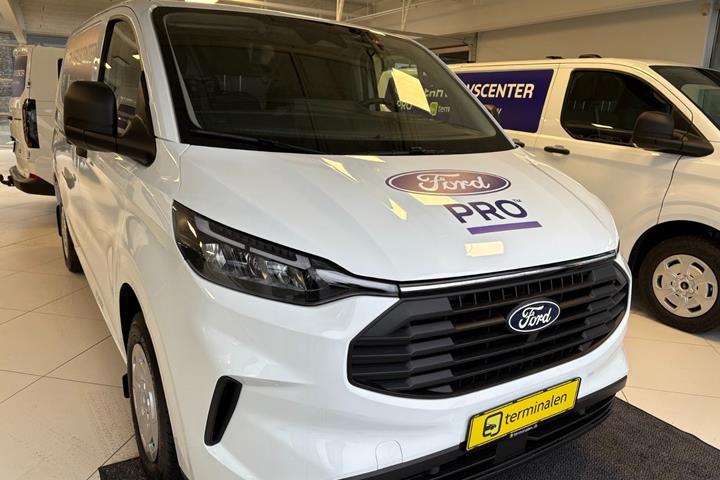 Hvid Ford Transit Custom 320 L1 fra 2026