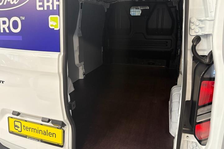Hvid Ford Transit Custom 320 L1 fra 2026