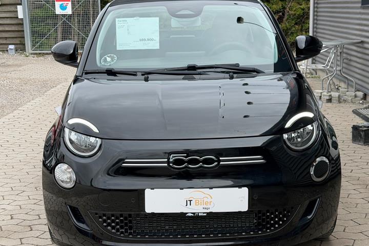 Sort Fiat 500e fra 2023