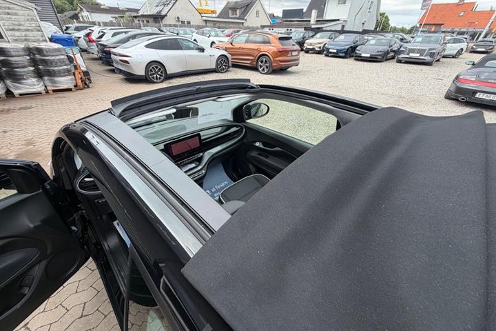 Sort Fiat 500e fra 2023