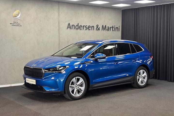Blå Skoda Enyaq fra 2022
