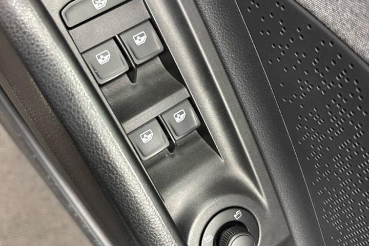 Grå Skoda Enyaq fra 2022