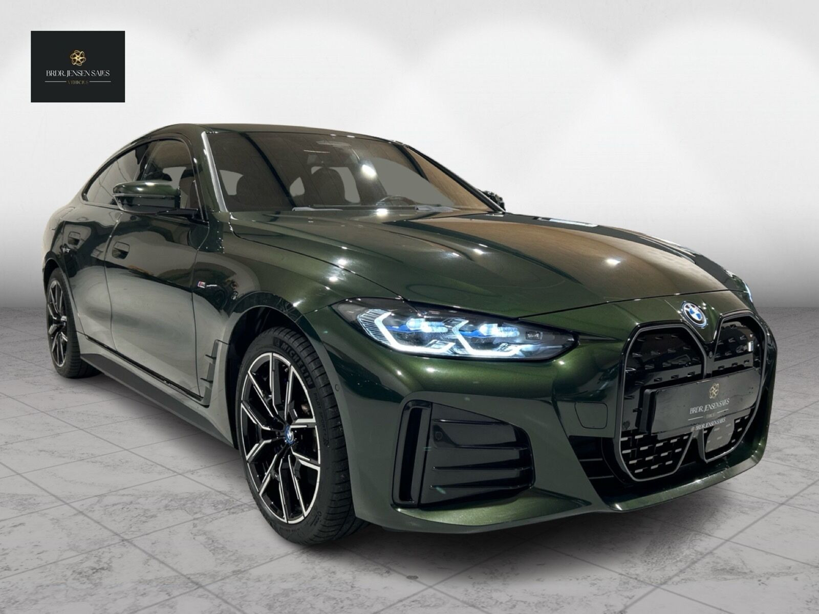Grøn BMW i4 fra 2023