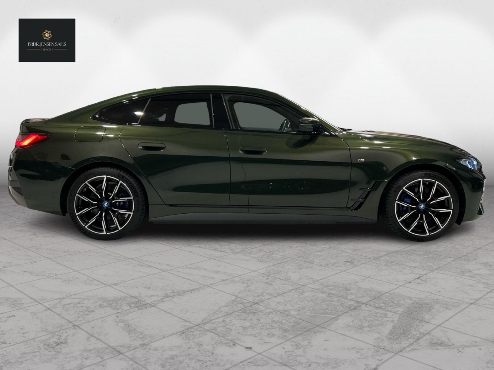 Grøn BMW i4 fra 2023