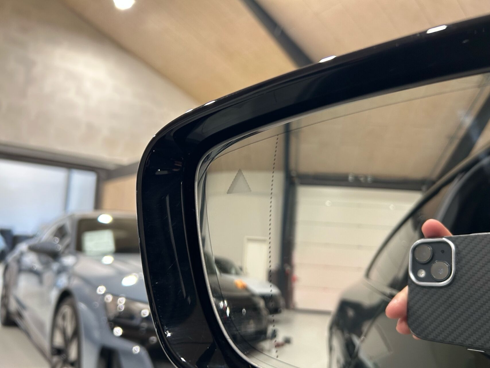 Grøn BMW i4 fra 2023