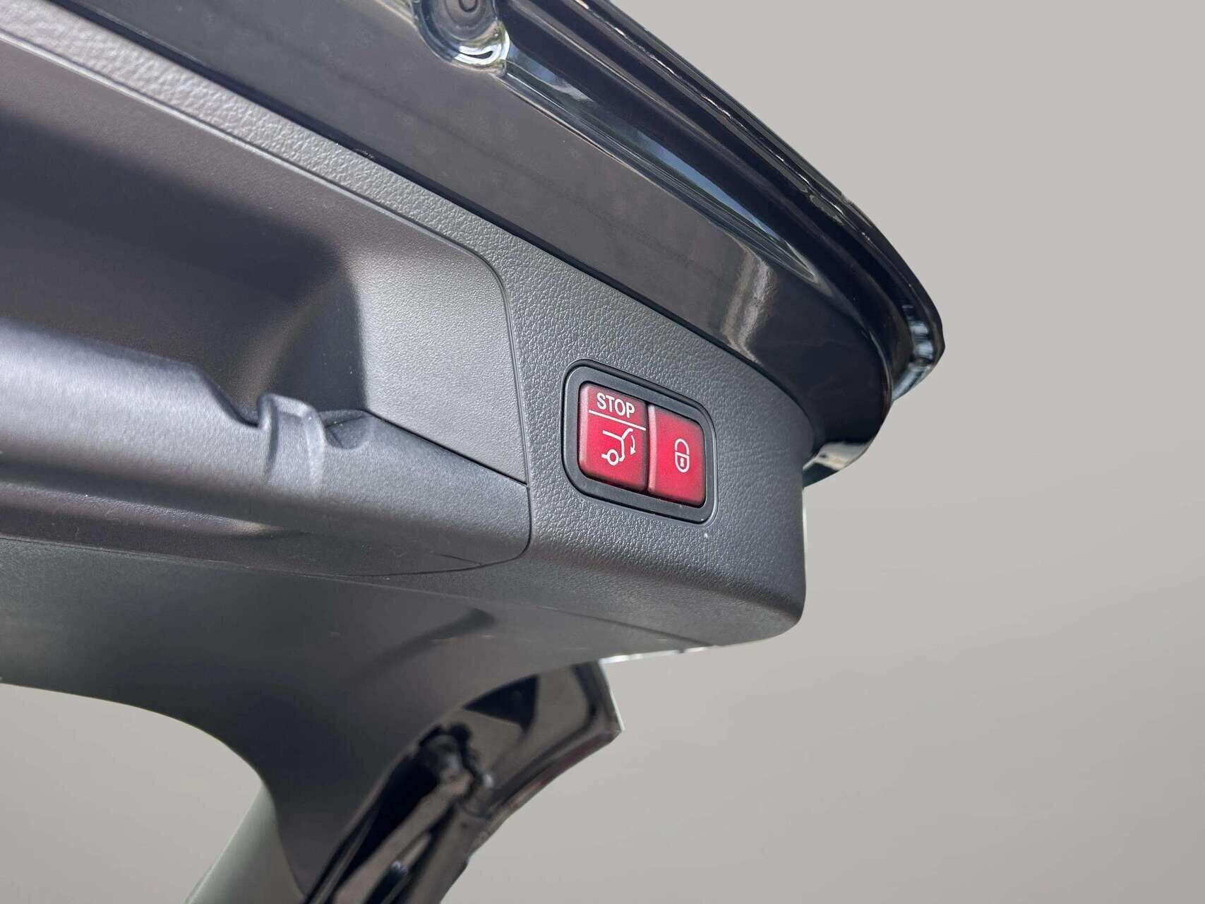 Sort Mercedes EQA 250+ fra 2025