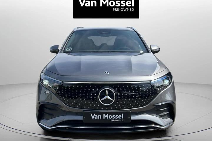 Grå Mercedes EQA 350 fra 2024