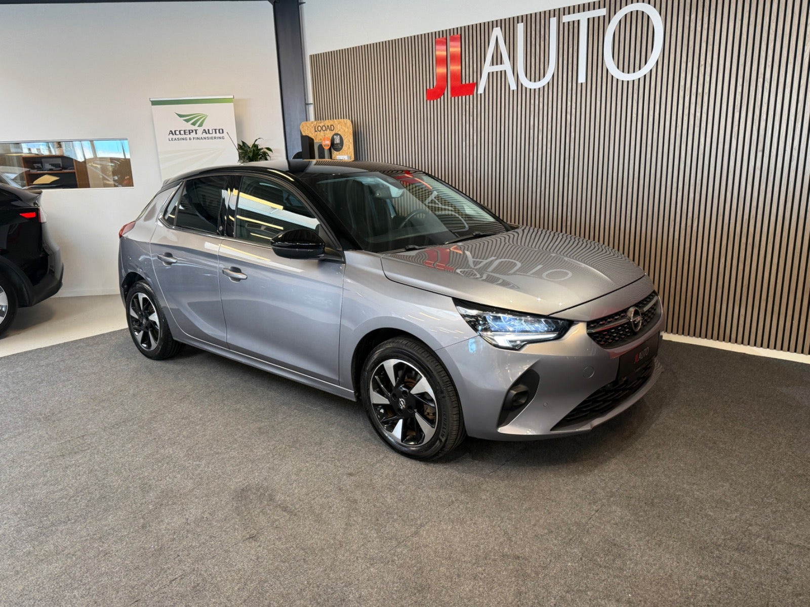 Sølv Opel Corsa-e fra 2022