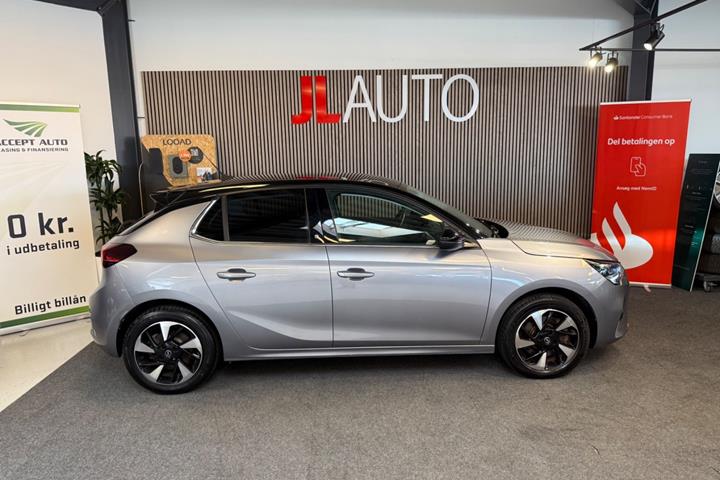 Sølv Opel Corsa-e fra 2022