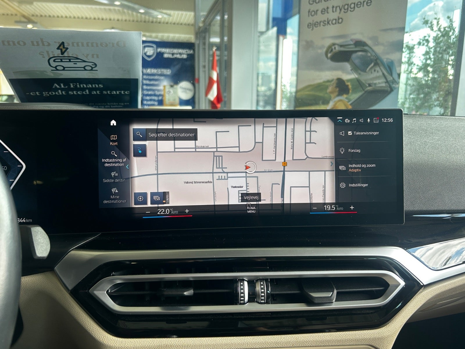 Sort BMW i4 fra 2023