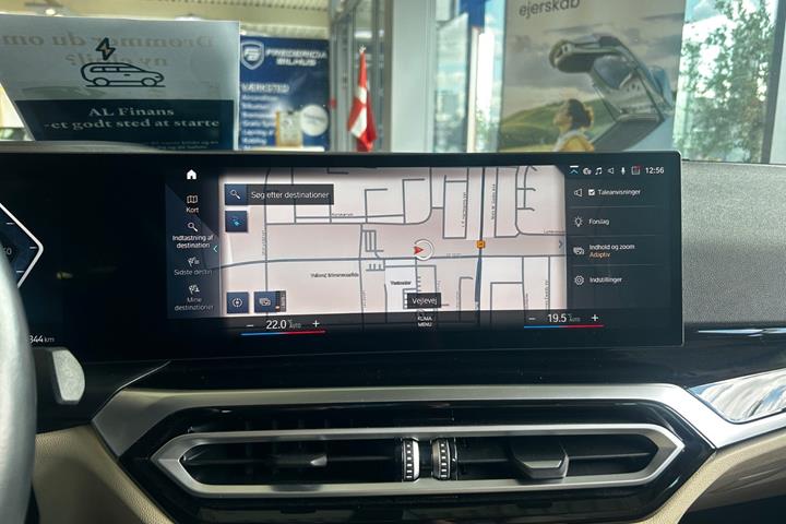Sort BMW i4 fra 2023