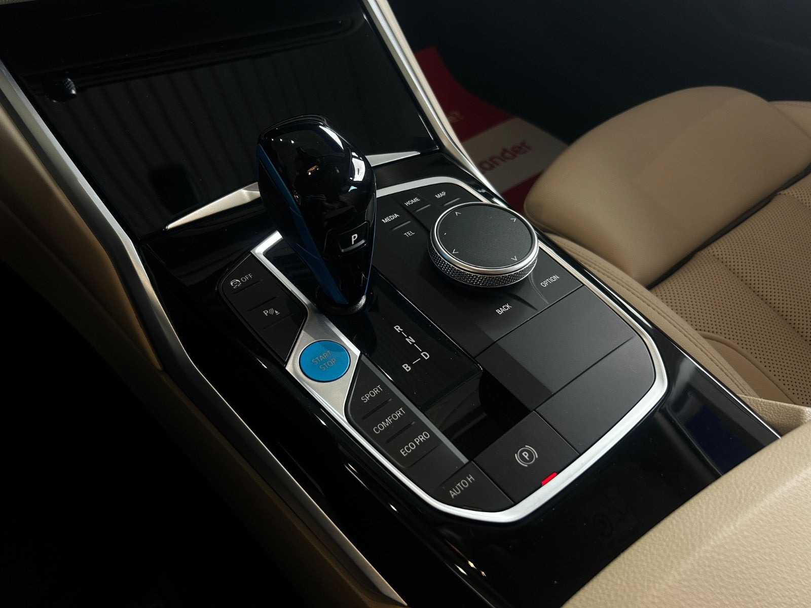 Sort BMW i4 fra 2023