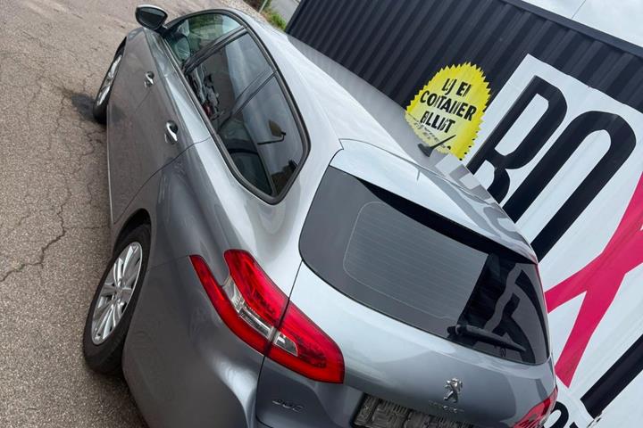 undefined Peugeot 308 fra 2017