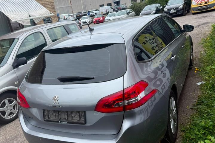 undefined Peugeot 308 fra 2017