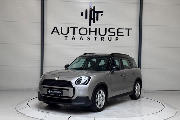 Sølv Mini Countryman E fra 2025