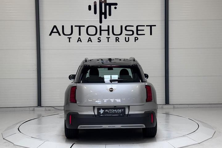 Sølv Mini Countryman E fra 2025