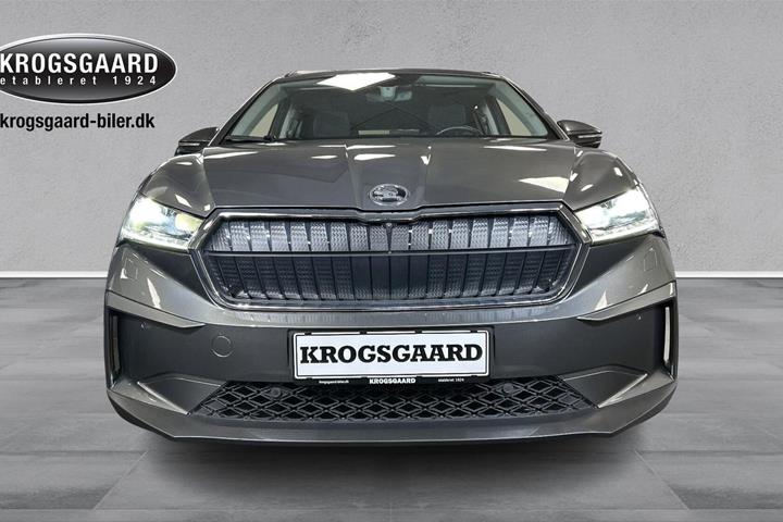 Grå Skoda Enyaq fra 2022