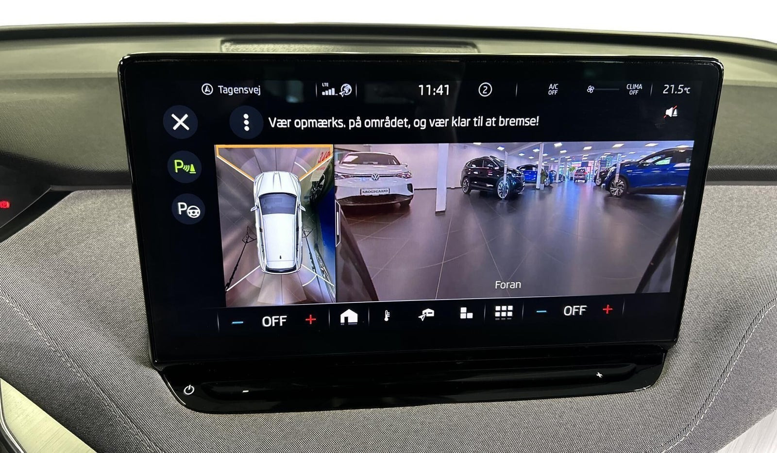 Grå Skoda Enyaq fra 2022