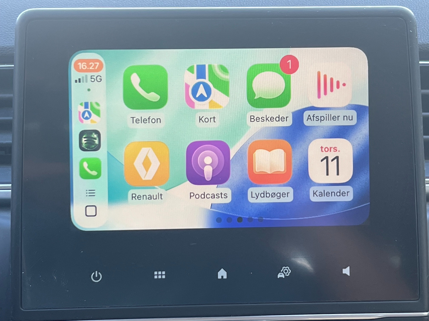 Grå Renault Captur fra 2020