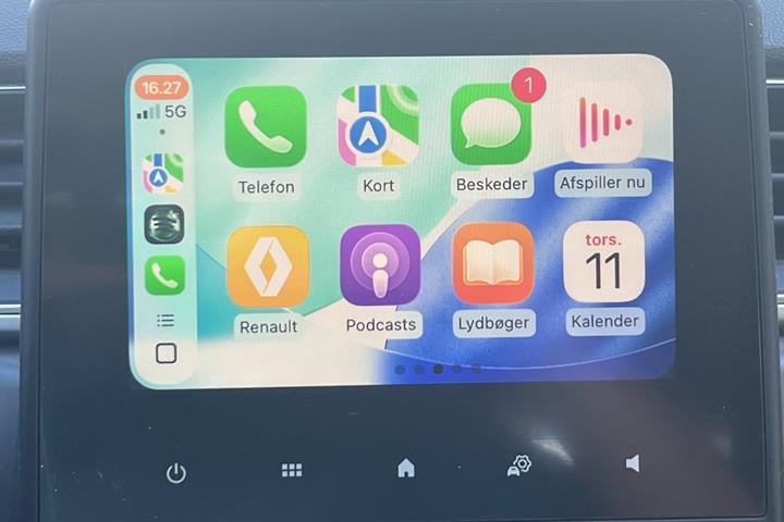 Grå Renault Captur fra 2020