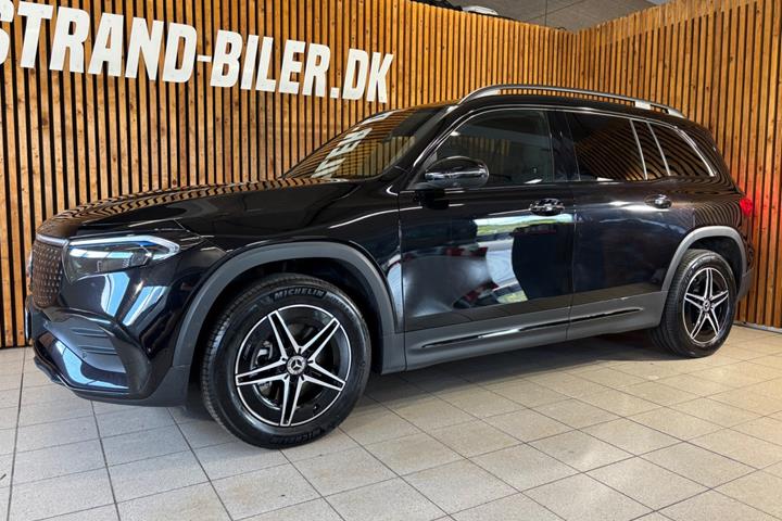 Sort Mercedes EQB250+ fra 2025