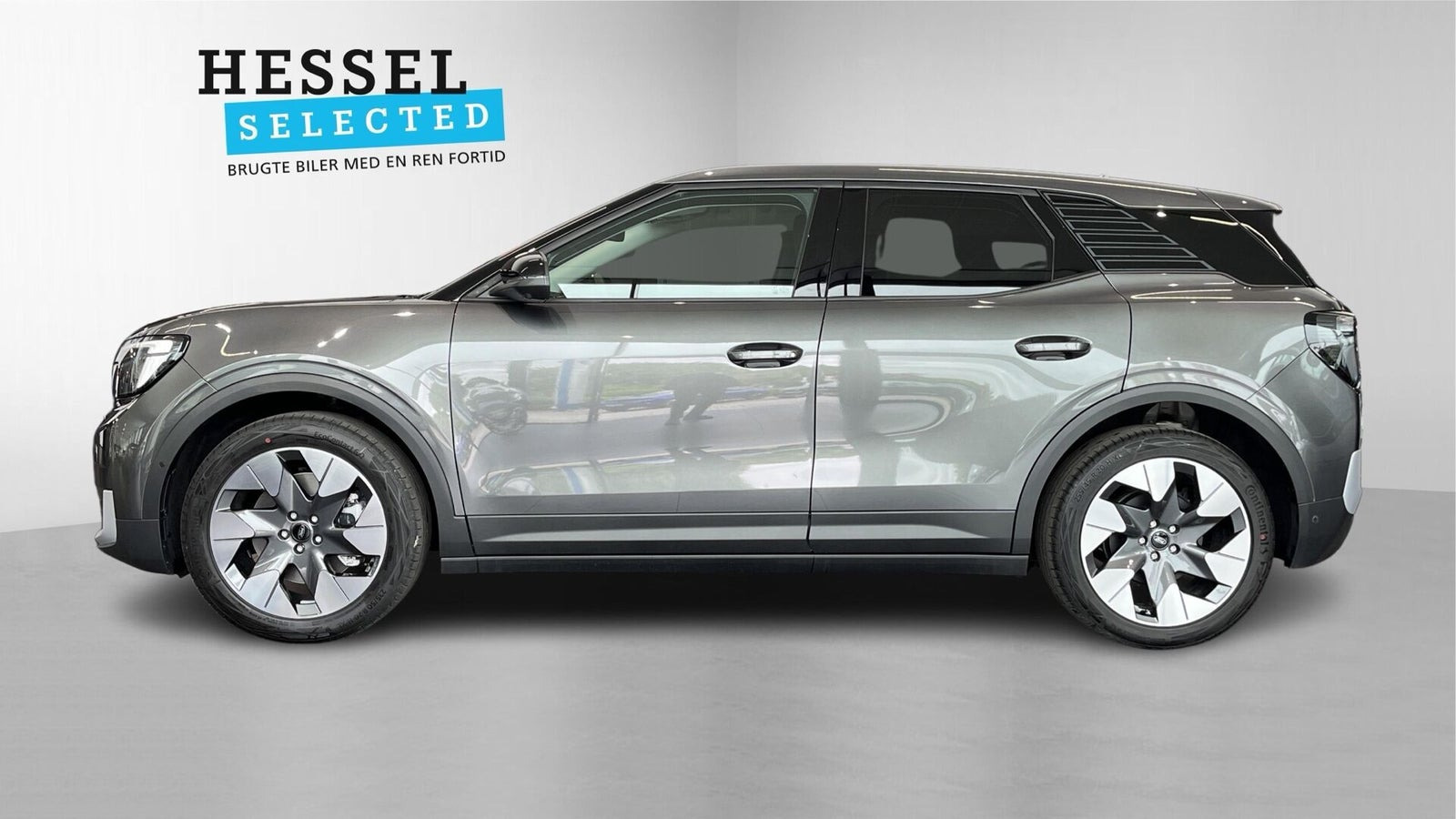 Sort Ford Explorer fra 2026