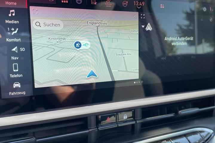 Hvid Fiat 500e fra 2023
