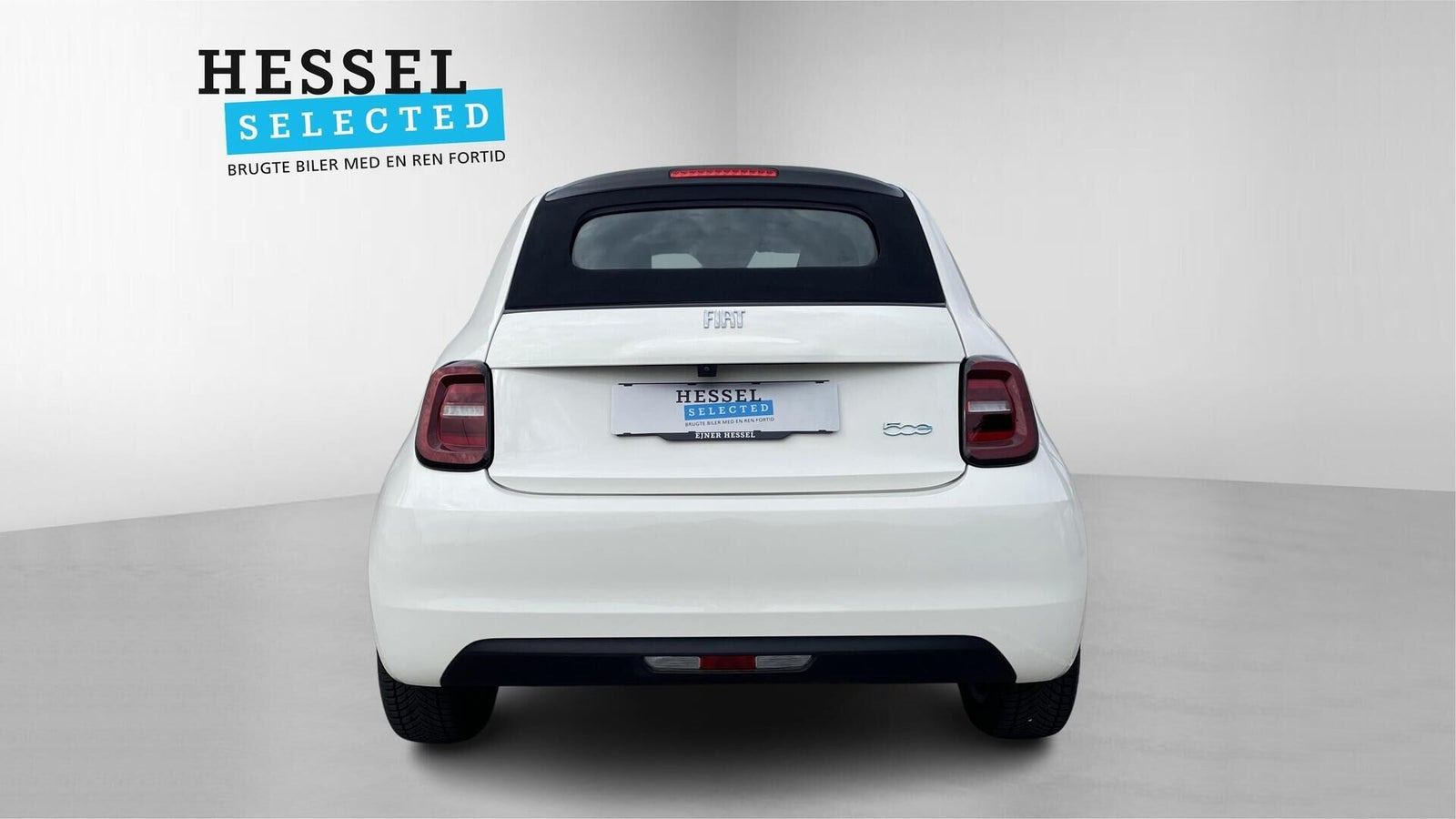 Hvid Fiat 500e fra 2023