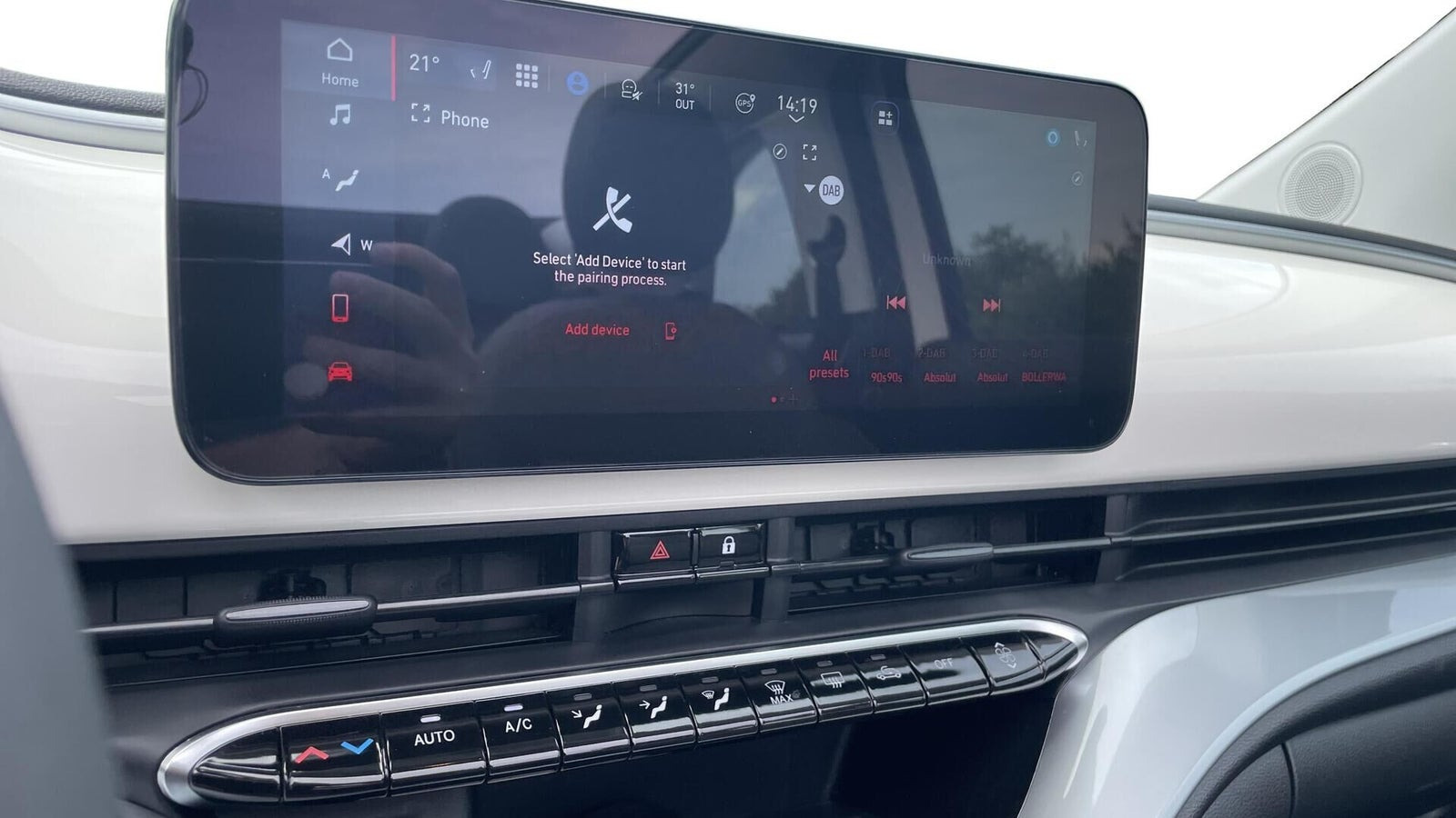 Hvid Fiat 500e fra 2023