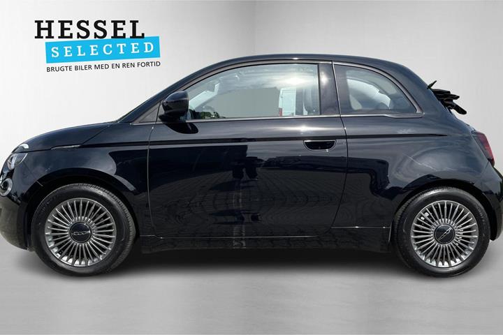 Sort Fiat 500e fra 2023