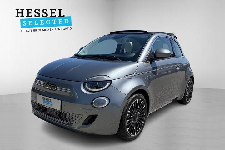 Grå Fiat 500e fra 2023