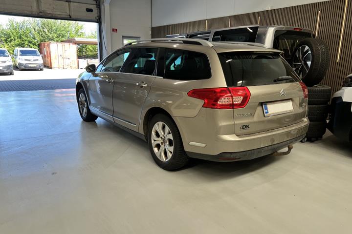Orange Citroën C5 fra 2008