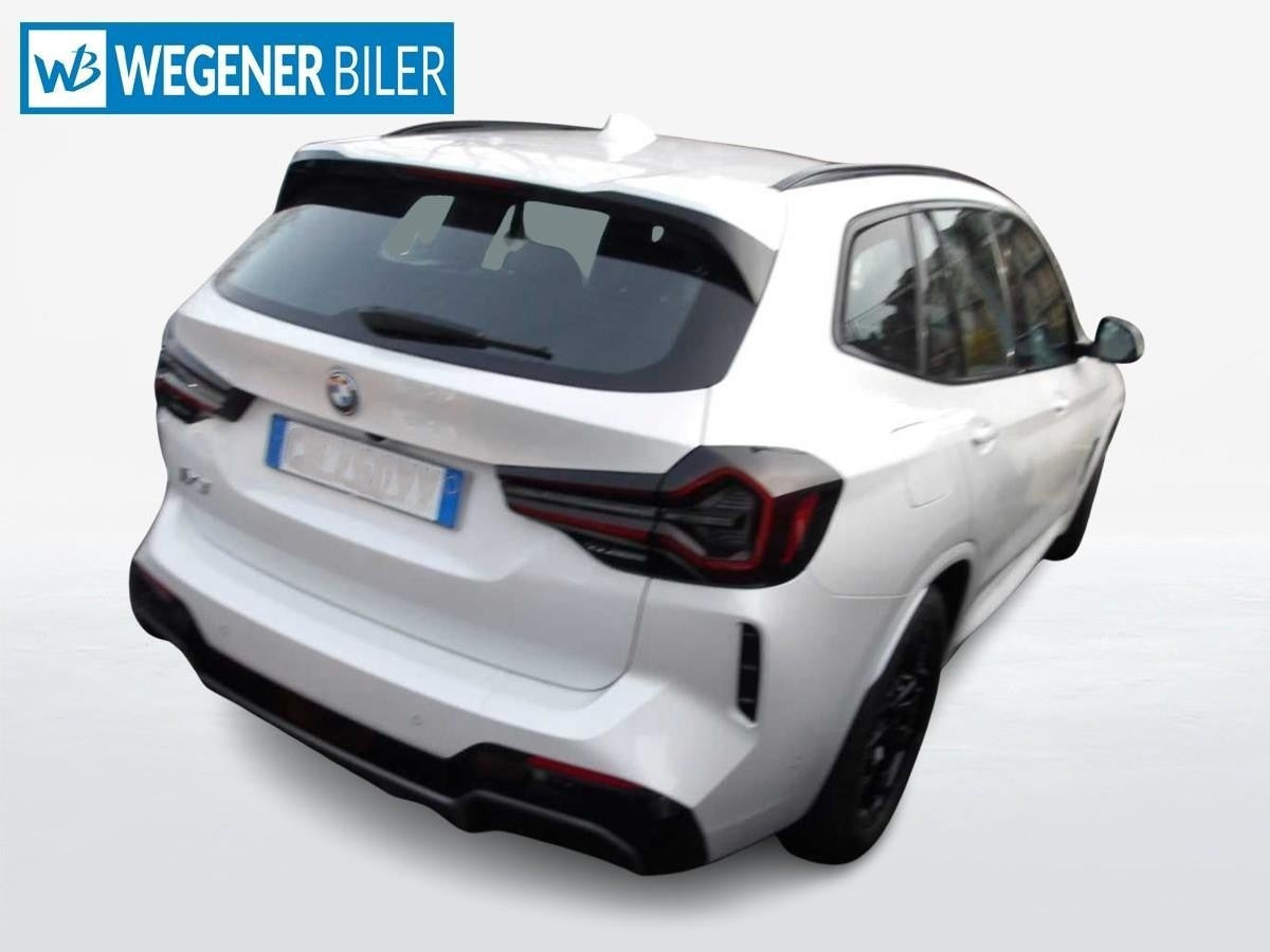 Hvid BMW iX3 fra 2023
