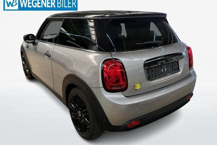 Sølv Mini Cooper SE fra 2023