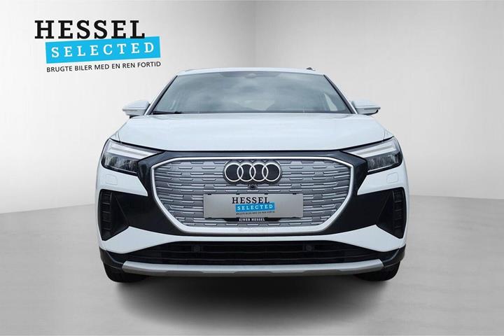 Hvid Audi Q4 e-tron fra 2022