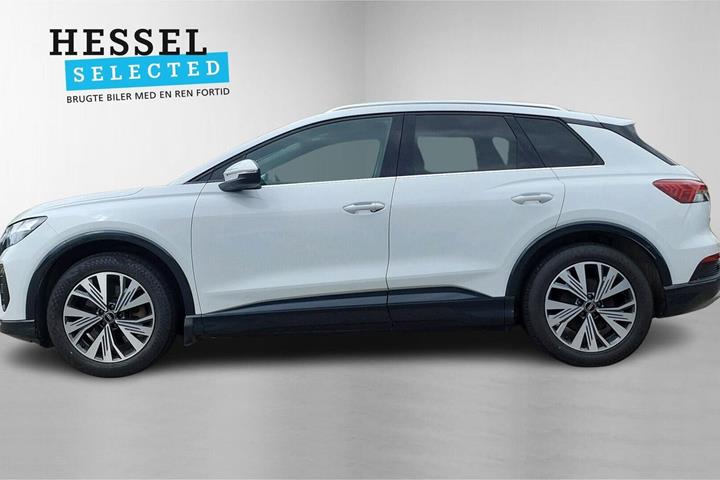 Hvid Audi Q4 e-tron fra 2022