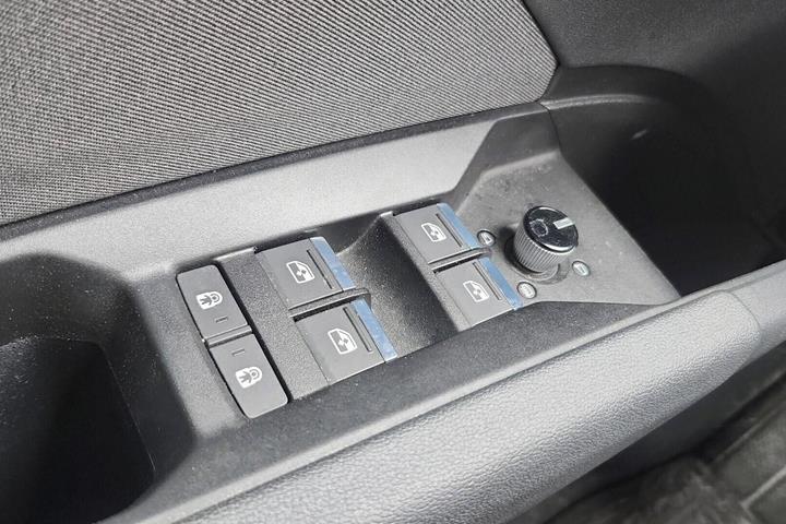 Hvid Audi Q4 e-tron fra 2022