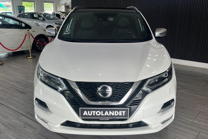 Hvid Nissan Qashqai fra 2019
