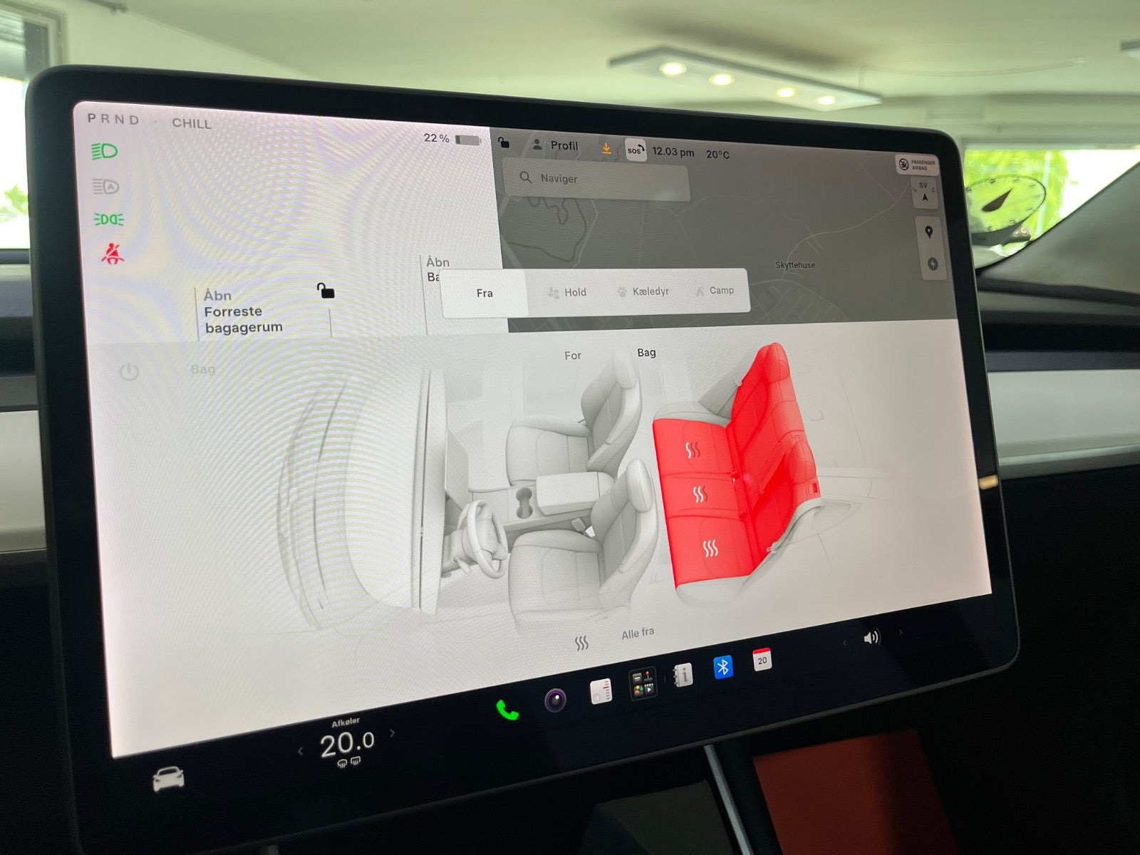 Hvid Tesla Model 3 fra 2020