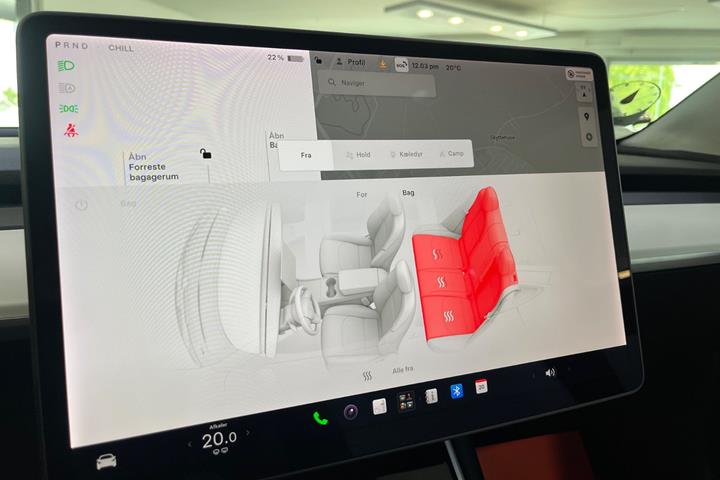 Hvid Tesla Model 3 fra 2020