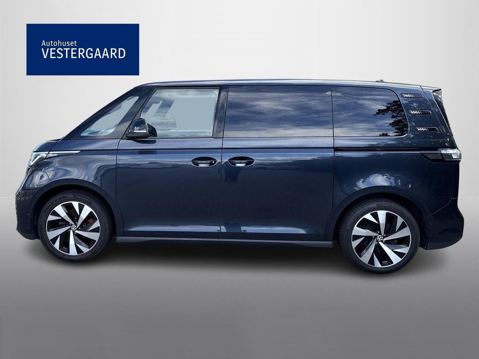 Blå VW ID.Buzz fra 2024