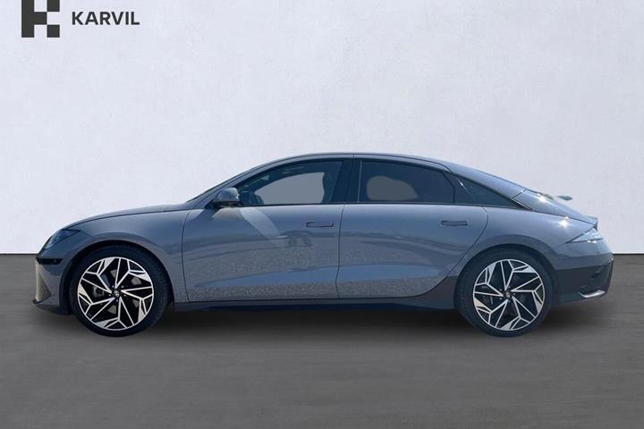 Grå Hyundai Ioniq 6 fra 2024
