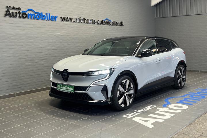 Grå Renault Megane E-Tech fra 2024
