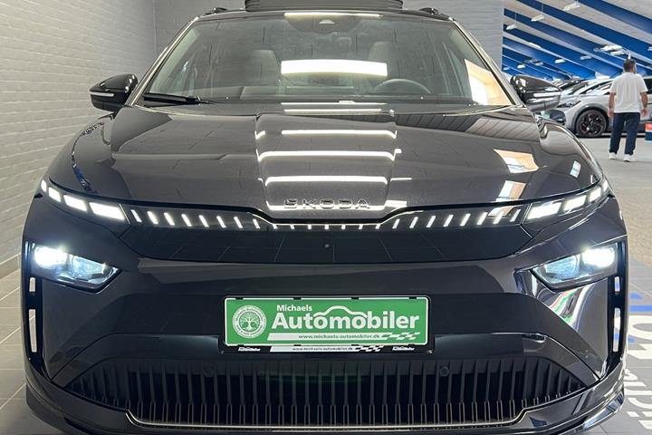 Sort Skoda Enyaq fra 2025