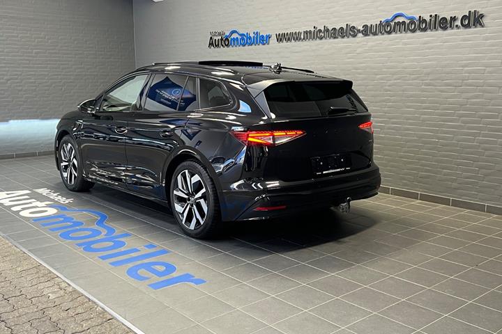Sort Skoda Enyaq fra 2025