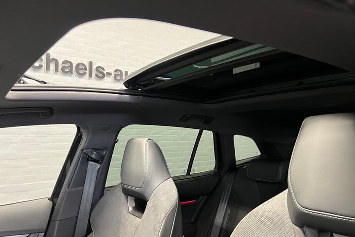 Sort Skoda Enyaq fra 2025